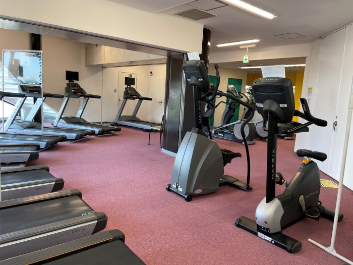 八尾店ジムフィットネス器具画像7