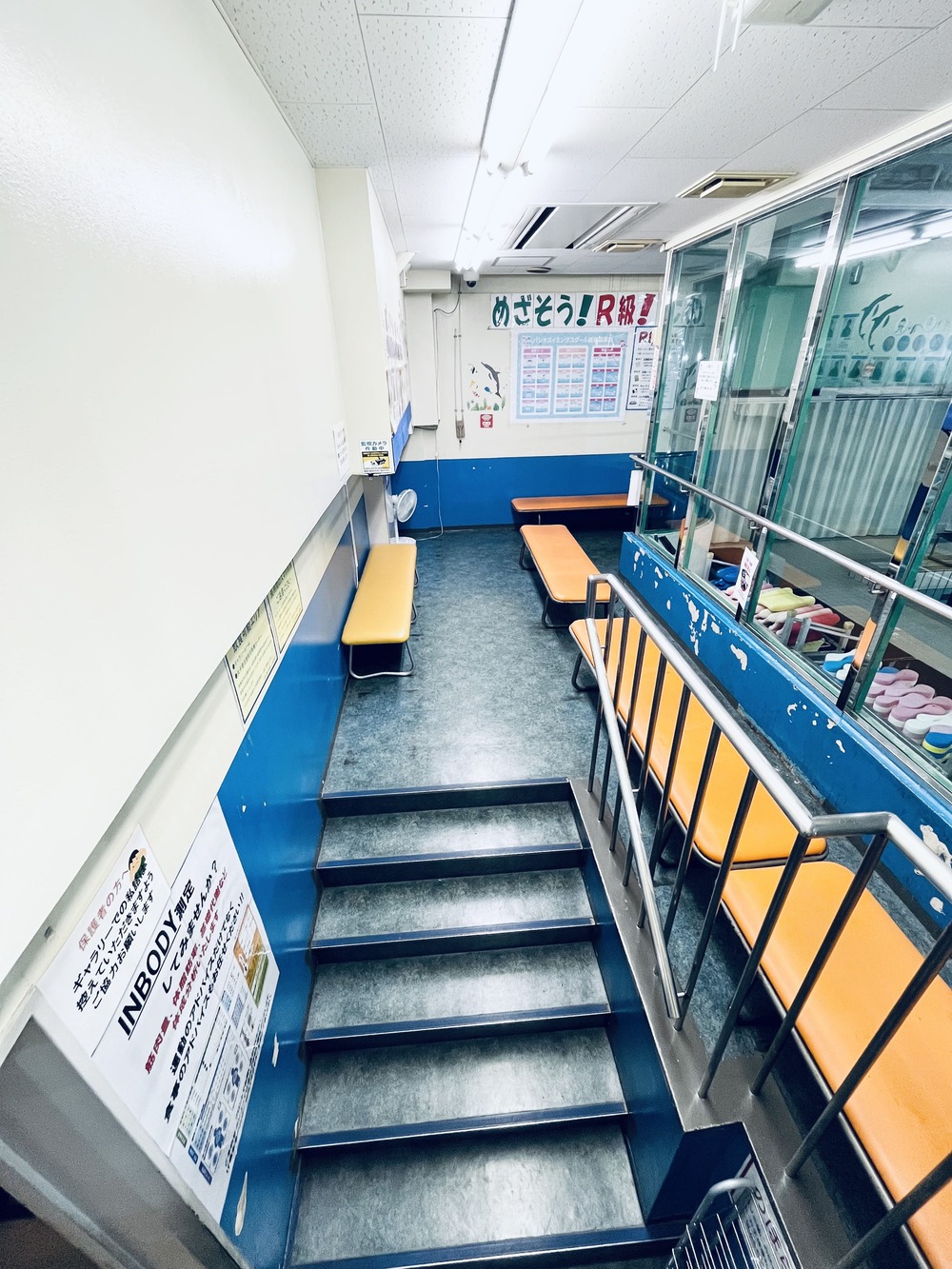 八尾店ジムフィットネスプール画像2