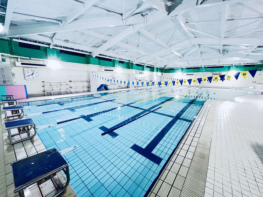 八尾店ジムフィットネスプール画像5